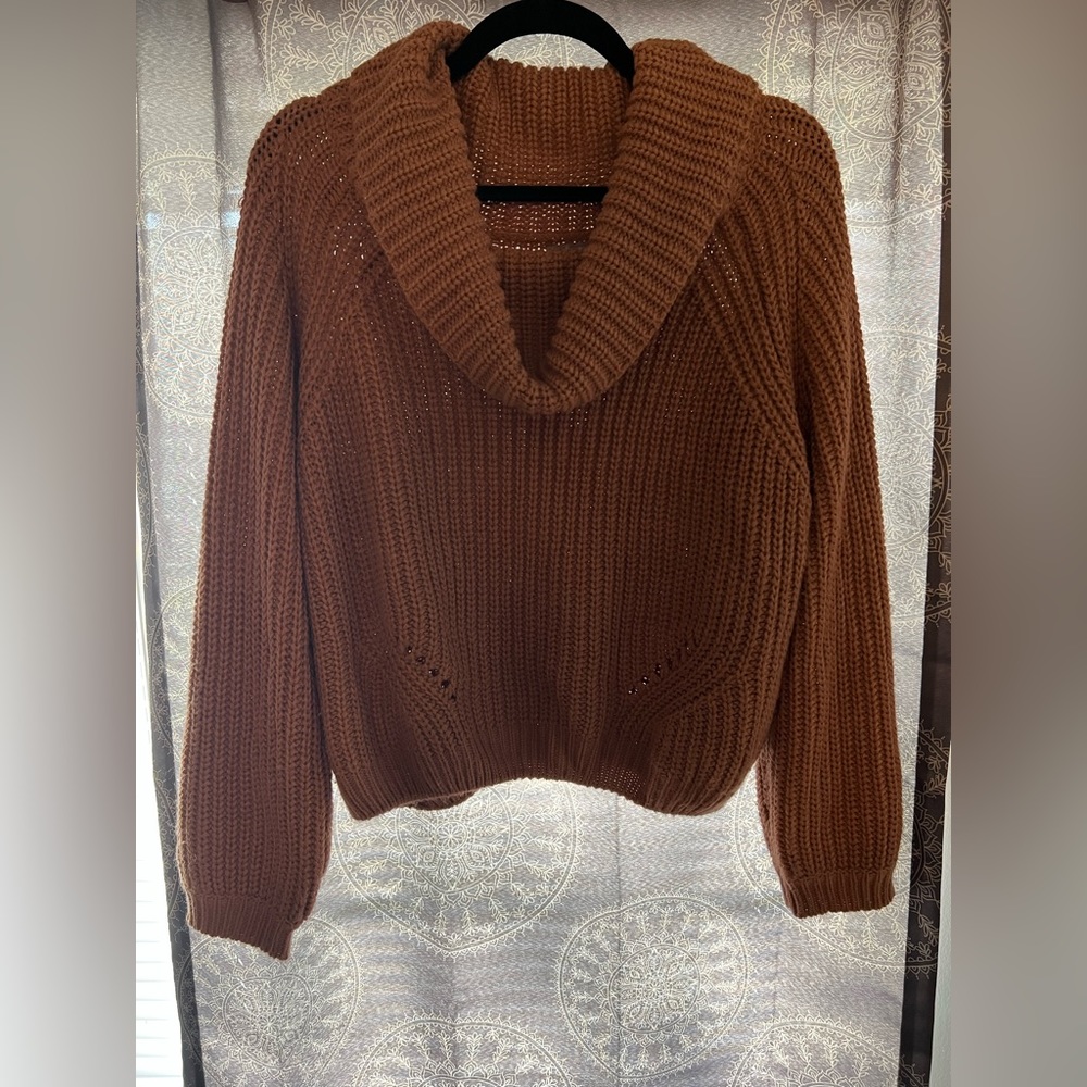 Oversized turtle neck sweater